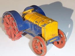 Pre war Dinky 22e tractor. All original. Yellow/blue.