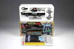RARE TAKARA JAPAN 13 DIACLONE FAIRLADY Z POLICE CAR TRANSFORMER AUTOBOT IN BOX !