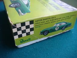 Vintage 1960`s Revell Aston Martin DB-5 1/32 Slot Car, Boxed, needs attn. R3108