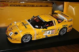 1/18 Autoart Corvette C5R #4 ALMS Road America GTS class WINNER 2002