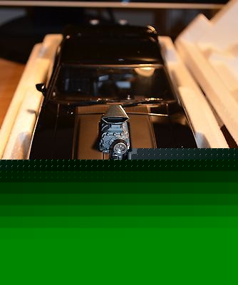 1/18 AUTOART MAD MAX 2 "THE ROAD WARRIOR" INTERCEPTOR-SIGNATURE RANGE-V RARE