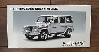 1/18 AUTOART MERCEDES-BENZ G55 AMG-WAGON IN SILVER-SUPER RARE-MINT CONDITION