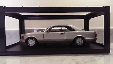 1/18 Mercedes Benz 500 SEC ( W 126 ) by Autoart VERY RARE