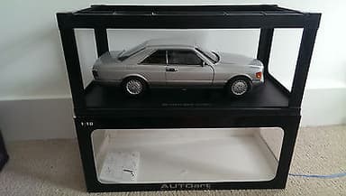 1/18 Mercedes Benz 500 SEC ( W 126 ) by Autoart VERY RARE