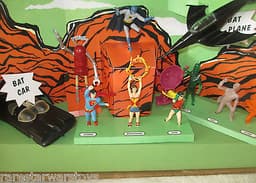 1966 Ideal BATMAN Comic Book Action Figure Toy PLAYSET Justice League AFA CGC DC