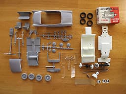 AIRFIX (SCALEXTRIC TYPE) 1/32nd SCALE SUNBEAM RAPIER. SLOT CAR KIT. VERY RARE.