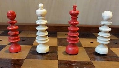 Antique English Travel Chess Set St George Pattern