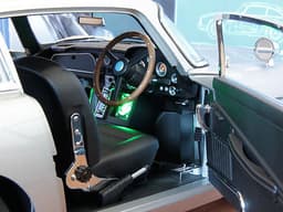 BUILD YOUR OWN JAMES BOND 007 1:8 SCALE ASTON MARTIN DB5 GOLDFINGER / SKYFALL