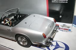 CMC 1/18th Scale Ferrari 250 California SWB 1960 Silver