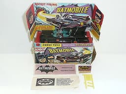 Corgi 267 1966 Batman Batmobile Boxed w/figs Accessories