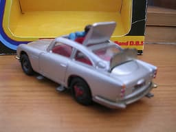 CORGI 270 JAMES BOND ASTON MARTIN DB5 & BOX