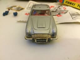 Corgi 270 James Bond Aston Martin DB5 With original WINGED BOX Instructions Etc