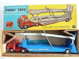 CORGI "CARRIMORE" CAR TRANSPORTER 1101 with cars - Excellent conditon