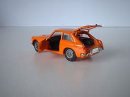 CORGI MGC GT SPORTS CAR