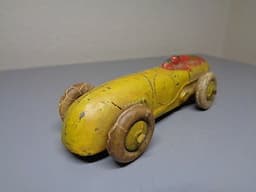 DINKY TOYS No 23A VINTAGE 1930\'S RACING CAR VERY RARE PRE WAR ITEM