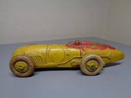 DINKY TOYS No 23A VINTAGE 1930\'S RACING CAR VERY RARE PRE WAR ITEM