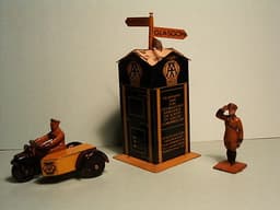 DINKY TOYS No 44 AA 1935 PRE-WAR TELEPHONE BOX and Accessories.