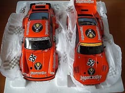 EXOTO PORSCHE LE MANS JAGERMEISTER GIFTSET 934 RSR & 935 TURBO 1/18 MINT IN BOX
