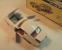 Fiat 1500 GT Ghia - Politoys