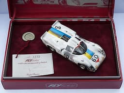 Fly Z2 – Lola T70 MK111B – Limited edition - Mint & boxed 1/32 slot car