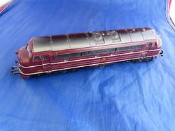 MARKLIN 3067 HO GAUGE DIECAST 3 RAIL DIESEL LOCOMOTIVE DSB MY 1106 - BOXED