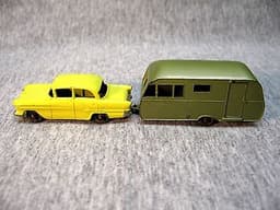 MATCHBOX LESNEY No.23 Bluebird Dauphine trailer & No.45 Vauxhaul Victor NICE set