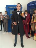 Rainman Hot Toys 1/6 Custom Sherlock Holmes 1 Of 3 Rare Iminime Brett