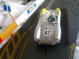 Revell "Scalextric" Porsche 550 Spyder #47 Le Mans 1954 SLOT CAR in 1/32 scale.