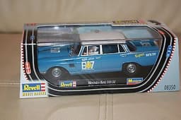 Revell Slot Car - Mercedes Benz 300 SE Rallye Argentina 1964 (Scalextric)