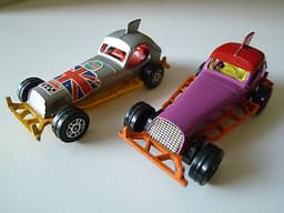 VINTAGE CORGI JUNIOR & ROCKETS SUPER STOCK CARS TODD SWEENEY ISSUED C.1970