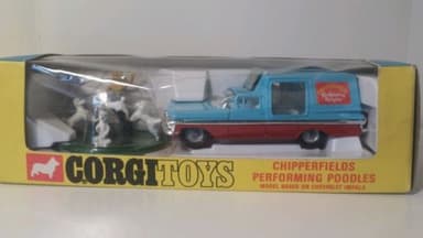 Vintage CORGI Toys Chipperfields Performing Poodles Chevrolet 511 - Boxed