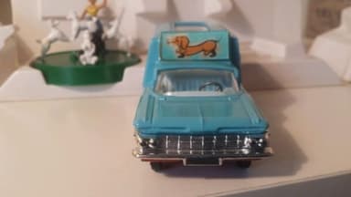 Vintage CORGI Toys Chipperfields Performing Poodles Chevrolet 511 - Boxed