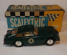 Vintage Scalextric Slot Racing Car Aston Martin DB4 GT C/68 Lights Boxed Triang