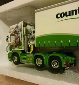 WSI 1:50 Countrywide Scania V8 Topline & Curtainside