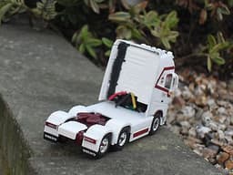 WSI Volvo FH4 XL terry stone transport / peter green haulage 1/50 diecast code3