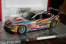 1/18 Minichamps Jeff Koons BMW Art Car Museum Edition M3 GT2 #79 2010 Lemans NEW