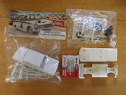 AIRFIX (SCALEXTRIC TYPE) 1/32nd SCALE LOTUS CORTINA. SLOT CAR KIT. VERY RARE.