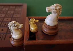 Antique Blind persons Wooden Chess Set + Board + Matching box BCC ? see photos