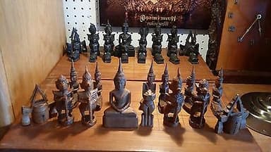 ANTIQUE BUDDHA CHESS SET, STAMPED SOLID TEAK, 6" KING, BALI, MOVING PARTS, RARE!