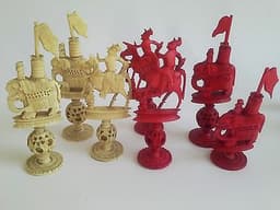 ANTIQUE c1890 HAND CARVED CHINESE CANTONESE PUZZLE BALL CHESS SET 6inch KING