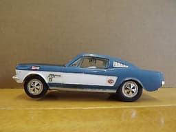 AURORA/K&B (SCALEXTRIC TYPE) 1/32nd SCALE FORD MUSTANG.BUILT SLOT CAR KIT.