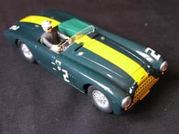 BOXED CARRERA ASTON MARTIN DB3 HISTORIC RACER SLOT CAR