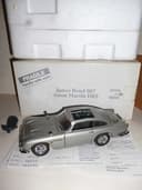 BOXED JAMES BOND DANBURY MINT ASTON MARTIN DB5 1:24 SCALE CETIFICATE/PAPERWORK