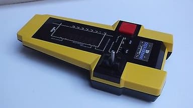 CGL GALAXY INVADER 1000 Hand-Held Computer Space Invader Game Working .. Ex Con