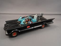 CNY* Corgi 267 Batmobile with Batman First 1st Issue in Gloss Black MIB