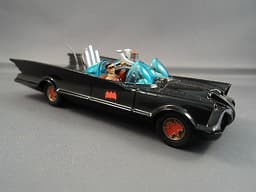 CNY* Corgi 267 Batmobile with Batman First 1st Issue in Gloss Black MIB