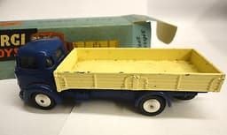 Corgi 452 Commer (5 ton) Drop Side Lorry - Vintage Diecast Model