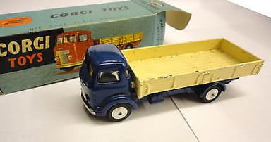 Corgi 452 Commer (5 ton) Drop Side Lorry - Vintage Diecast Model