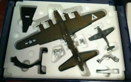 Corgi B-17F Flying Fortress & Messerschmitt Bf109G-6 Diecast Model Set.BNIB