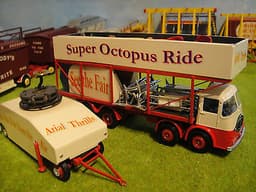 CORGI ERF 8 WHEEL CODE 3 TRUCK & TRAILER + OCTOPUS RIDE